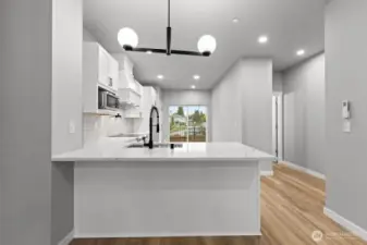 Photographs are for illustrative purposes only. Features, finishes, interior/exterior colors, landscaping and floorplan shown may vary from actual homes built