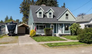Leave your car at home and head down to the Sounder train, Pioneer Park, restaurants, cafes, and shopping. Property also features RV parking. Covered front porch which is so great for the Pacific Northwest