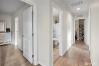 Layout of second floor where all 3 bedrooms are!