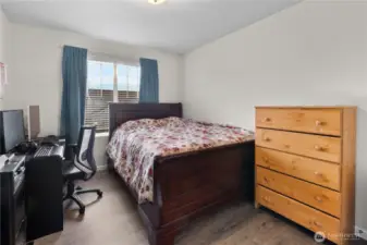 Secondary bedroom w/ walk in closet!