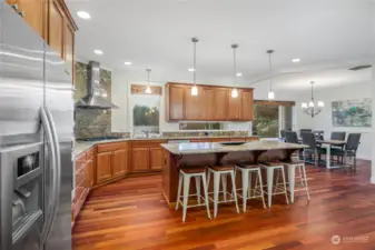 lakeview kitchen, with wood cabinets, quartz countertops, and all quality appliances.