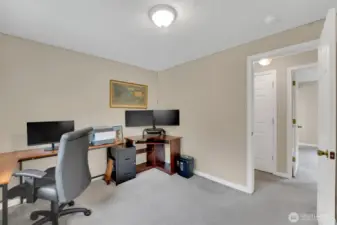 Upstairs bedroom #2