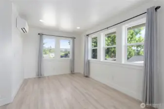 Carriage Unit