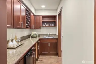 Sink, storage, wine rack & counter space makes hosting friends & family a pleasure!