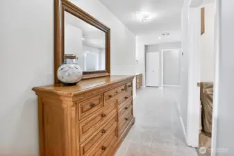 Primary Suite Walk-in Closet