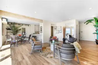 From this angle you can see the second entrance at the end of the dining room. This entrance features a mud room, perfect for rainy and wet days.