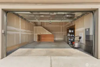 Really tall ceilings in the garage.
