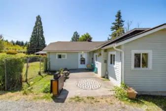 Concrete front patio