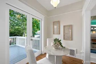 Breakfast nook off kitchen