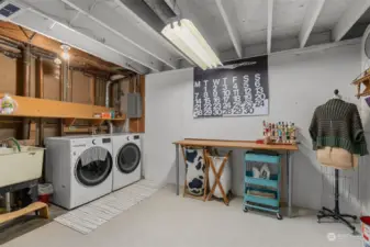Laundry / Craft room