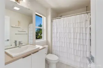 Private full bath attached to upstairs bedroom