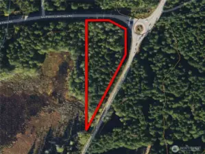 Overhead view with approximate boundaries in red.