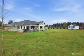 Don't miss this incredible opportunity to enjoy rural living just minutes from freeway and shopping, with tons of built-in potential and natural beauty!