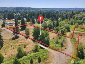 Overhead view with approximate boundaries in red.
