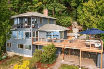 Step onto an oversized deck and take in the sweeping Colvos Passage views.