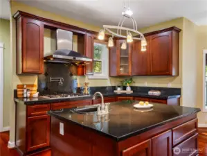 So much to love in this gorgeous kitchen!
