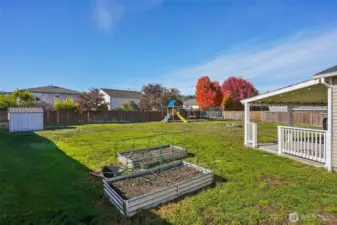 There are raised garden beds ready for your green thumb.