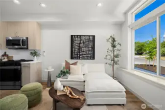 Images shown are of a comparable model and for illustrative purposes only.