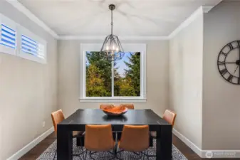 Kitchen Nook Eating Area