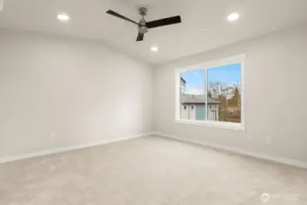 Photographs are for illustrative purposes only. Features, finishes, interior/exterior colors, landscaping and floorplan shown may vary from actual homes built