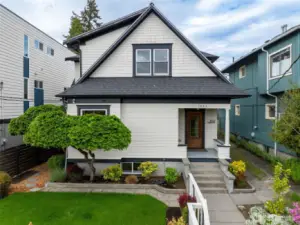 Welcome home to 1842 S. Weller St #1. This gorgeous Craftsman was meticulously renovated in 2018, blending classic features and finishes with modern bones and updates. Old meets new in this wonderful home!