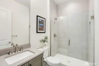 2nd floor bathroom
