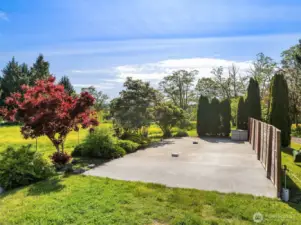1,000 foot Manufactured home pad with anchors, use as RV pad with full hookups
