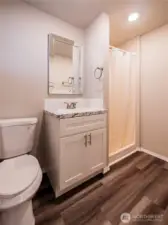 1 bedroom bath