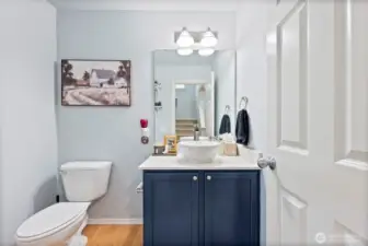 1/2 bath on main