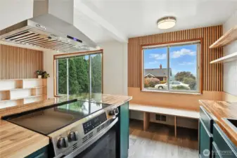 Big range hood