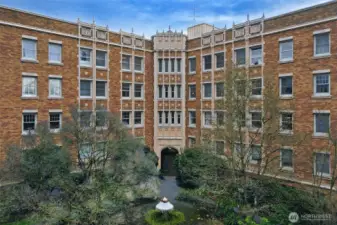 The fountain is currently covered for the winter. This wonderfully maintained 50 unit historic building is hands down in one of the best locations in Ravenna.
