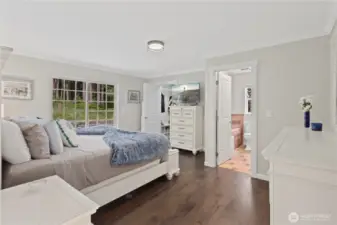 Main floor primary suite