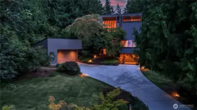 Rare opportunity to purchase in this Kent neighborhood, this one-of-a-kind property offers a lifestyle as unique as it is inviting. Thoughtful designed for both leisure & productivity, featuring a private pickleball court, 2 garden sheds for ample storage or creative space for hobbies, tools & gardening projects, plus a 3rd offering a versatile studio space open to endless possibilities. The home is a harmonious blend of comfort & functionality, inviting you to live, work & play. Mature landscaping frames the outdoor spaces, offering beauty & privacy year-round. Whether hosting, cultivating your green thumb, or enjoying quiet afternoons, every detail has been designed to enhance daily living. This is more than a home—it’s a private haven.