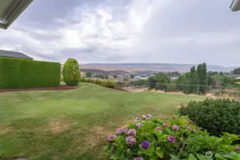 Would you ever get tired of this back yard view?