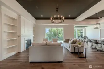 Open layout with trayed ceilings!