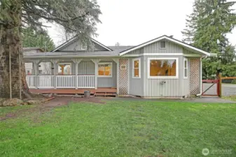 In-town Granite Falls walk to town - this home welcomes you!