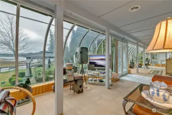 Spacious Sunroom