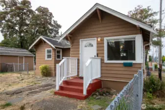 Front of home. The right side faces 45th St.