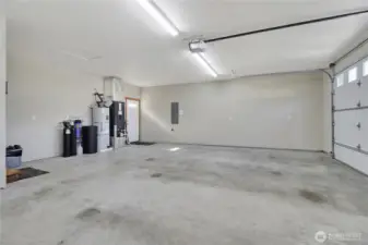 Over-Sized Garage
