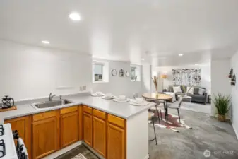 Lower level suite has an addional kitchen, dining, living, bathroom and bedroom