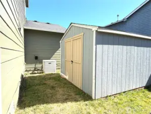Large newer shed and AC unit