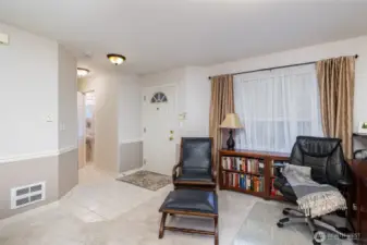 Foyer Living Room/Office Space