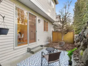 low maintenance back yard. kids park close by