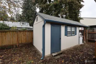 Your spacious shed with a/c built in.