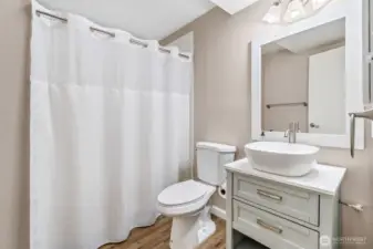 Lower Full Bath
