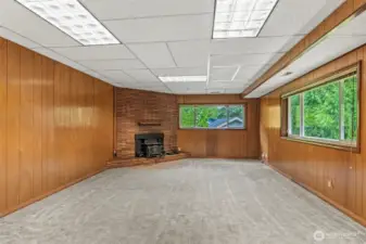 Oversized Living Room (downstairs)