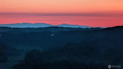 Yes, this is the sunset you could see every day from your kitchen window and back deck!!!