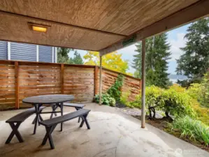The back patio is yet another instance of this home’s beautiful viewpoints– take in the nation’s most beautiful nature from the comfort of home.