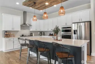 Upgraded appliance package and all remain with the home