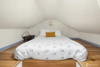 The Cottage Loft
